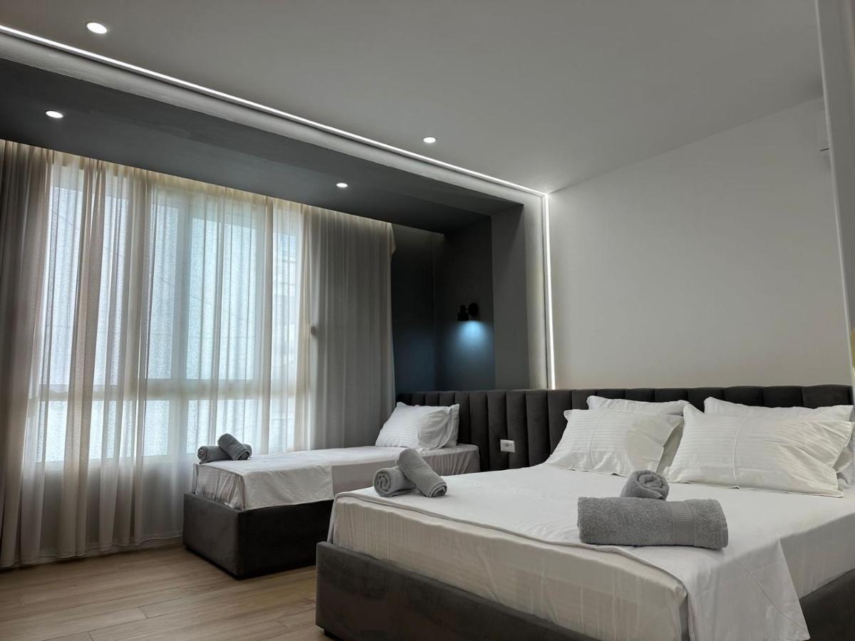 Luxurious Seaside Apartment Дуррес Экстерьер фото