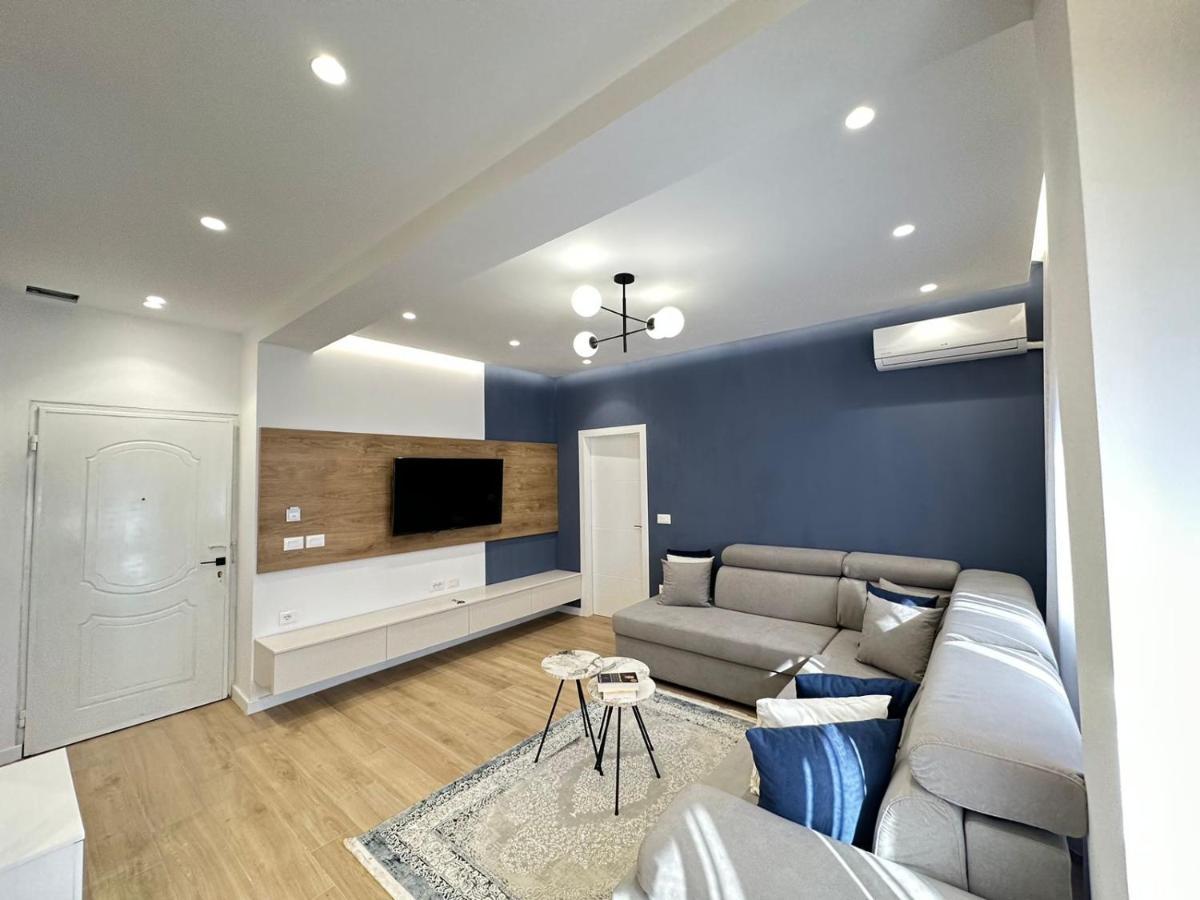 Luxurious Seaside Apartment Дуррес Экстерьер фото