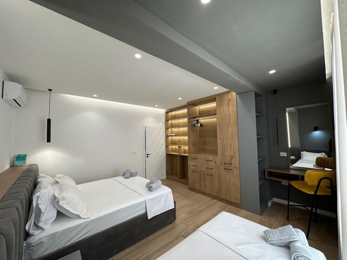 Luxurious Seaside Apartment Дуррес Экстерьер фото
