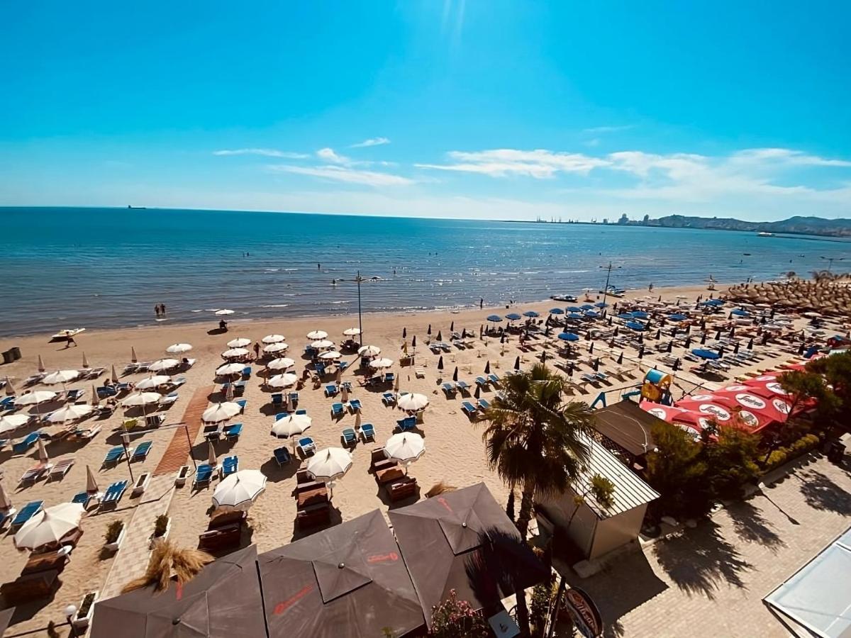 Luxurious Seaside Apartment Дуррес Экстерьер фото