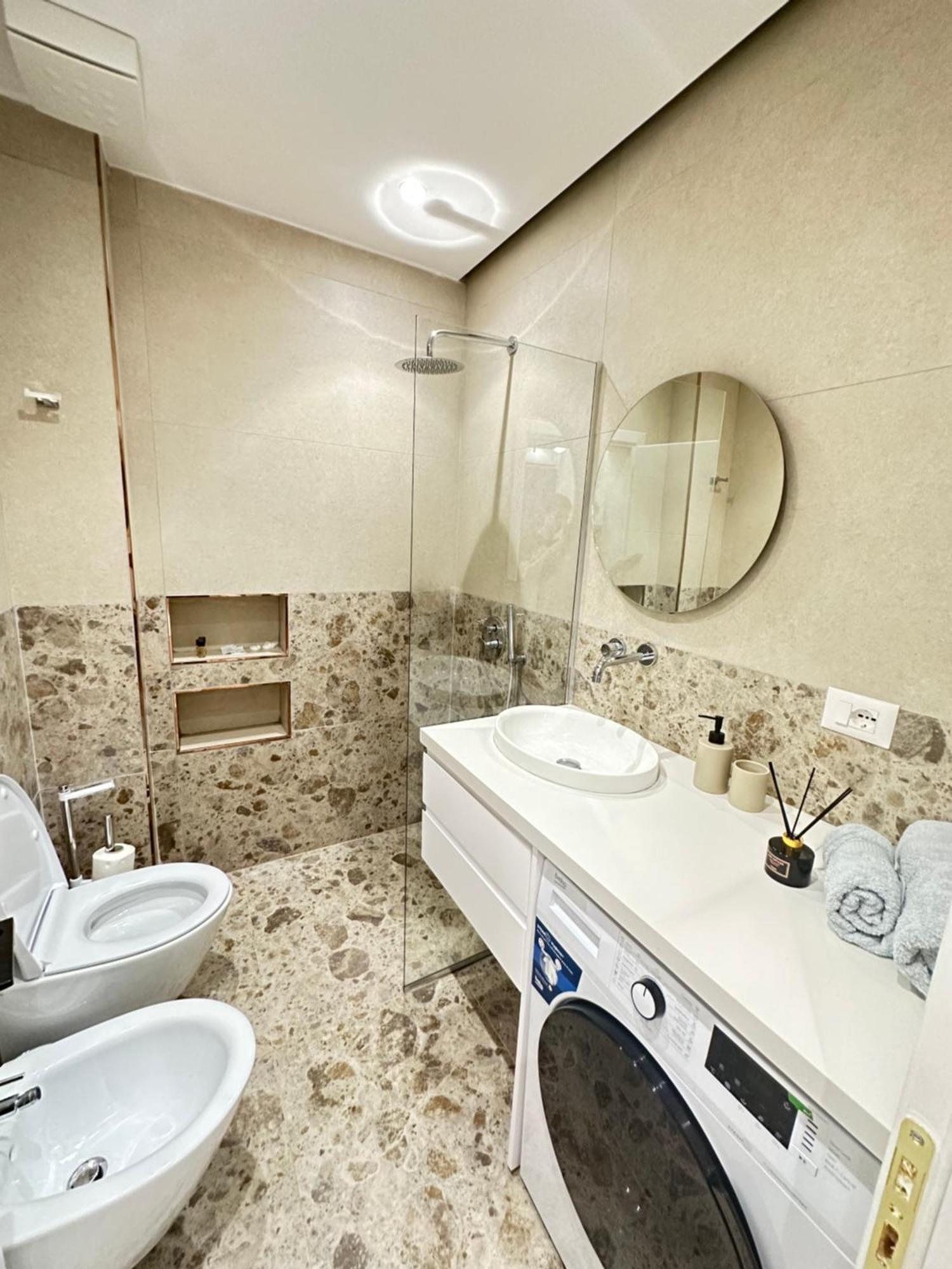 Luxurious Seaside Apartment Дуррес Экстерьер фото
